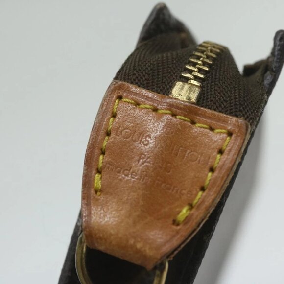 LOUIS VUITTON Monogram Bucket PM Pouch Accessory Pouch LV Auth 63561 - Picture 9 of 14